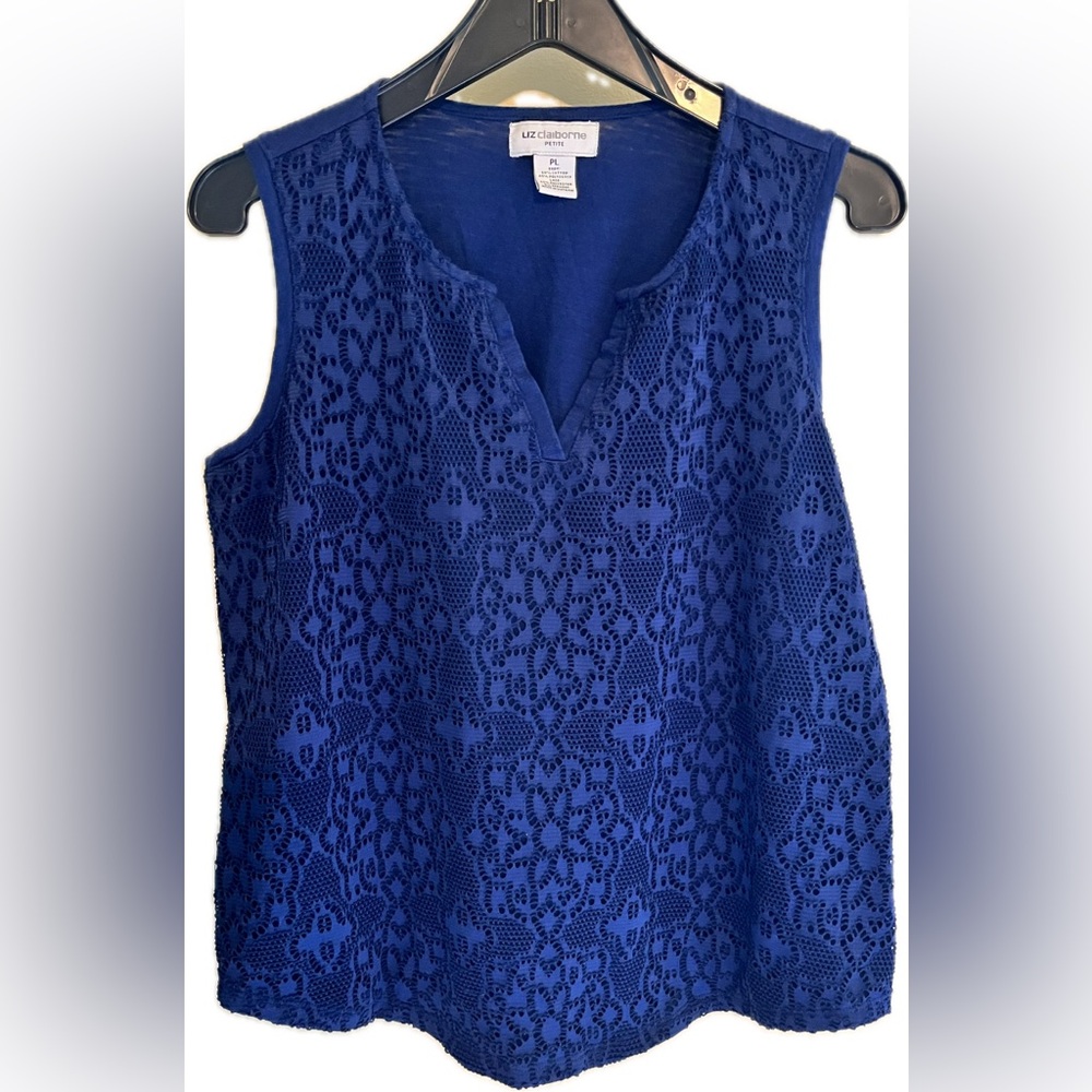 "Liz Claiborne Blue Lace Tank Top – Elegant, versatile, great for layering.